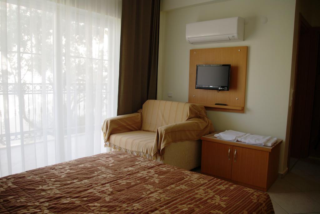 Celay Hotel Oludeniz Exterior photo